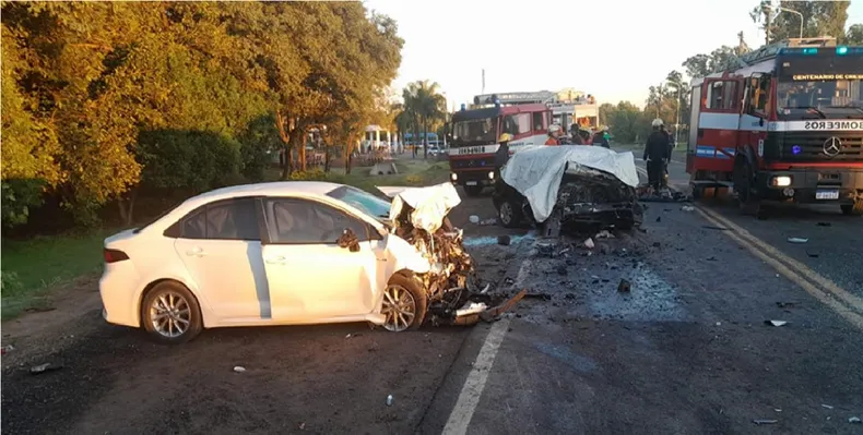 Crespo Tres Muertos Tras Un Choque Frontal En Ruta 12 Diario El