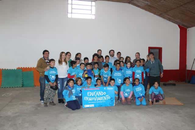 Mayda Cresto visitó el club Quilmes por el Programa Educando en Movimiento