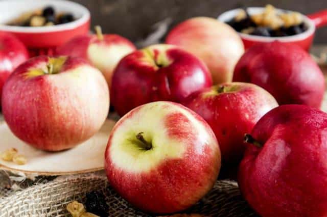 Peras y manzanas: prorrogan por un año la emergencia económica para cinco provincias