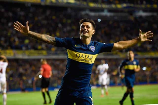 Para Mauro Zárate, Boca y River "son candidatos" a ganar la Libertadores
