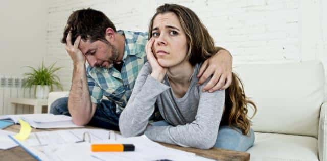 ¿Cómo sobrevivir a la angustia económica como pareja?
