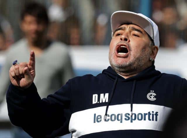 Bilardismo puro: Maradona y sus pedidos especiales para espantar la "mufa"