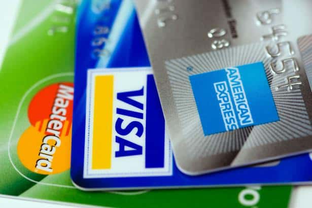 Los pagos de tarjetas y cuotas de préstamos que vencen durante la cuarentena se postergan 