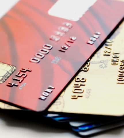 Bancos cerrados: Apuran la reimpresión de tarjetas de débito de jubilados y pensionados