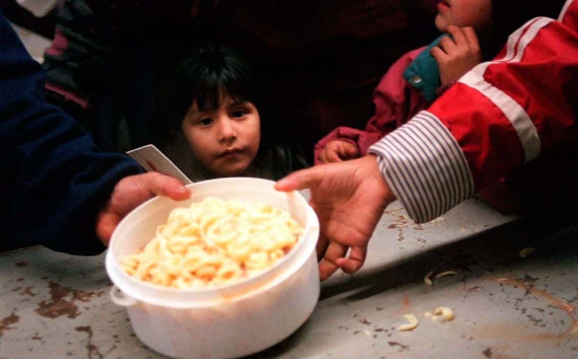 Niños argentinos: Más del 60% serán pobres para fin de año