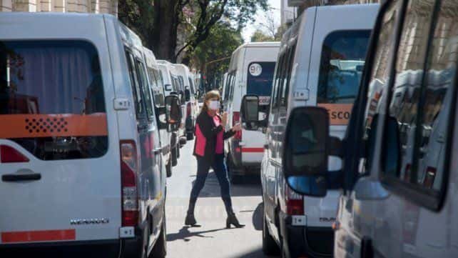 Transportistas escolares reclamaron en Paraná