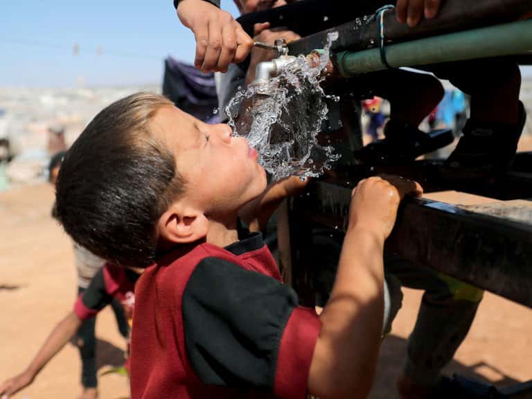 Turquía está dejando a los kurdos sin agua en la pandemia