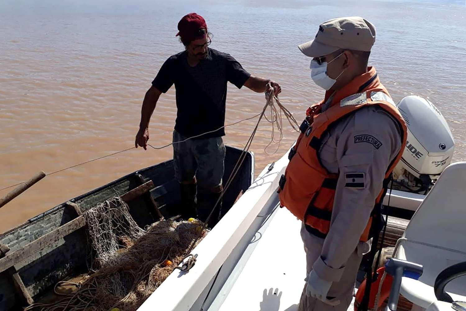  Río Paraná: prorrogan restricciones a la pesca 