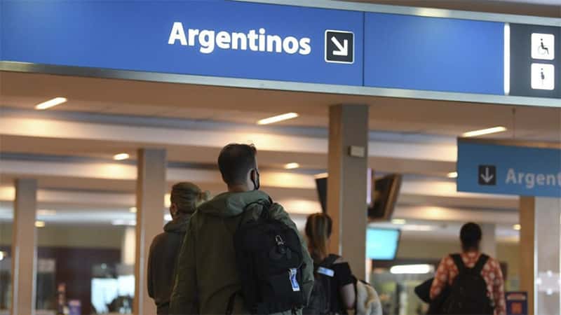 Suspensión de vuelos desde Brasil, Chile y México