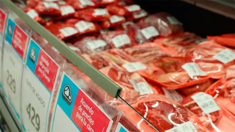 El acuerdo de precios de la carne sigue por dos semanas y negocian condiciones