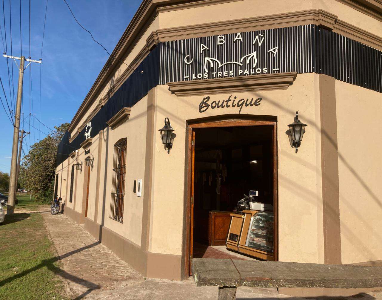 Cabaña Los Tres Palos abrió su carnicería- boutique