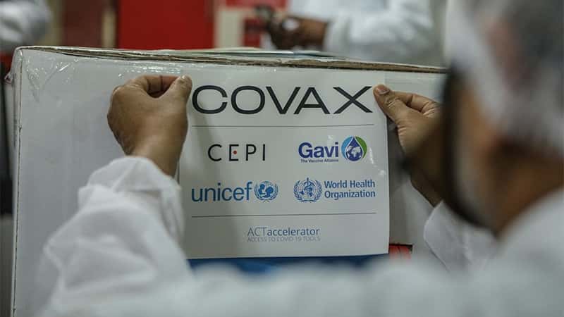 Casi 850 mil vacunas de Astrazeneca del mecanismo Covax llegarán este domingo