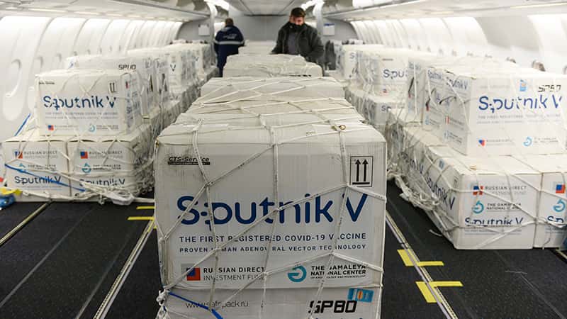Partió un nuevo vuelo de Aerolíneas a Rusia para buscar más vacunas Sputnik V