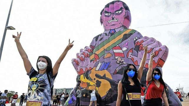 Nuevas protestas por el manejo de la pandemia en Brasil