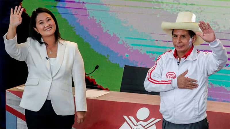 Perú: Castillo adelanta a Fujimori en un reñido y ajustado recuento de votos
