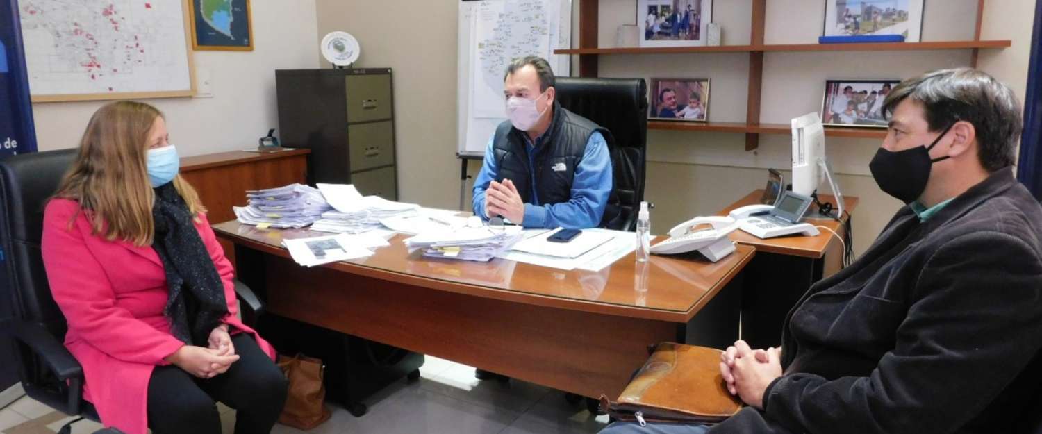 Berisso se reunió con el titular del IAPV