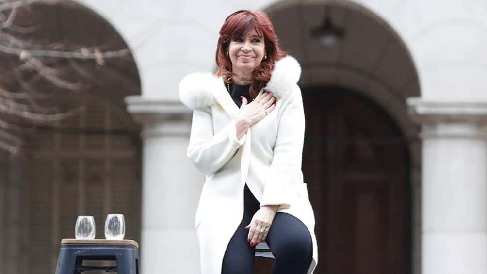 Cristina Fernández pidió "dejar la vacuna y la pandemia afuera de la disputa política"