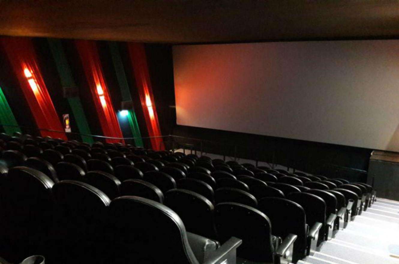 Reabren teatros y cines en todo el país con protocolos y aforo reducido