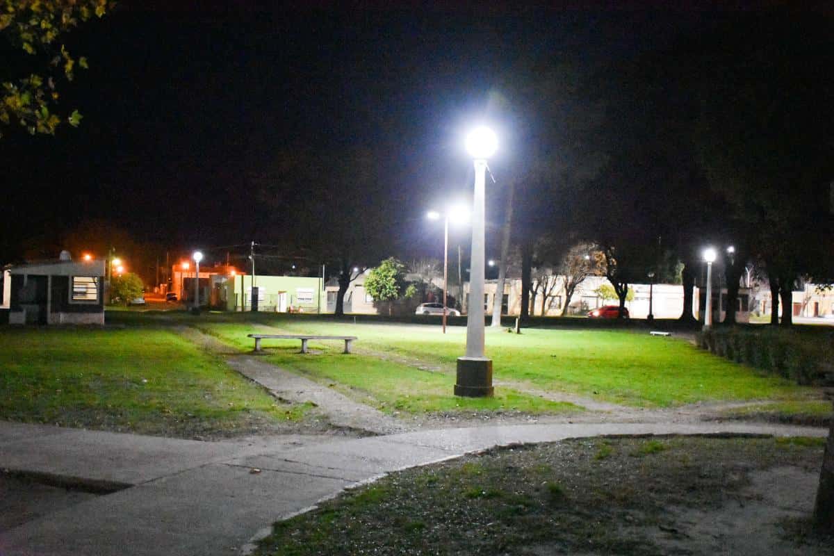 Nueva iluminación led en Plaza Rocamora