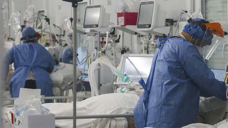 Tres de cada diez pacientes internados con Covid tienen problemas renales
