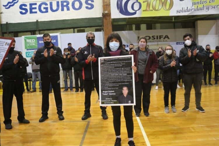 Básquet: Emotivo homenaje a Rubén Ángel "Taka" Gómez