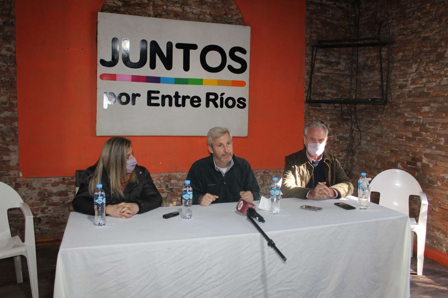 Pre candidatos a diputados de "Juntos" visitaron Gualeguay