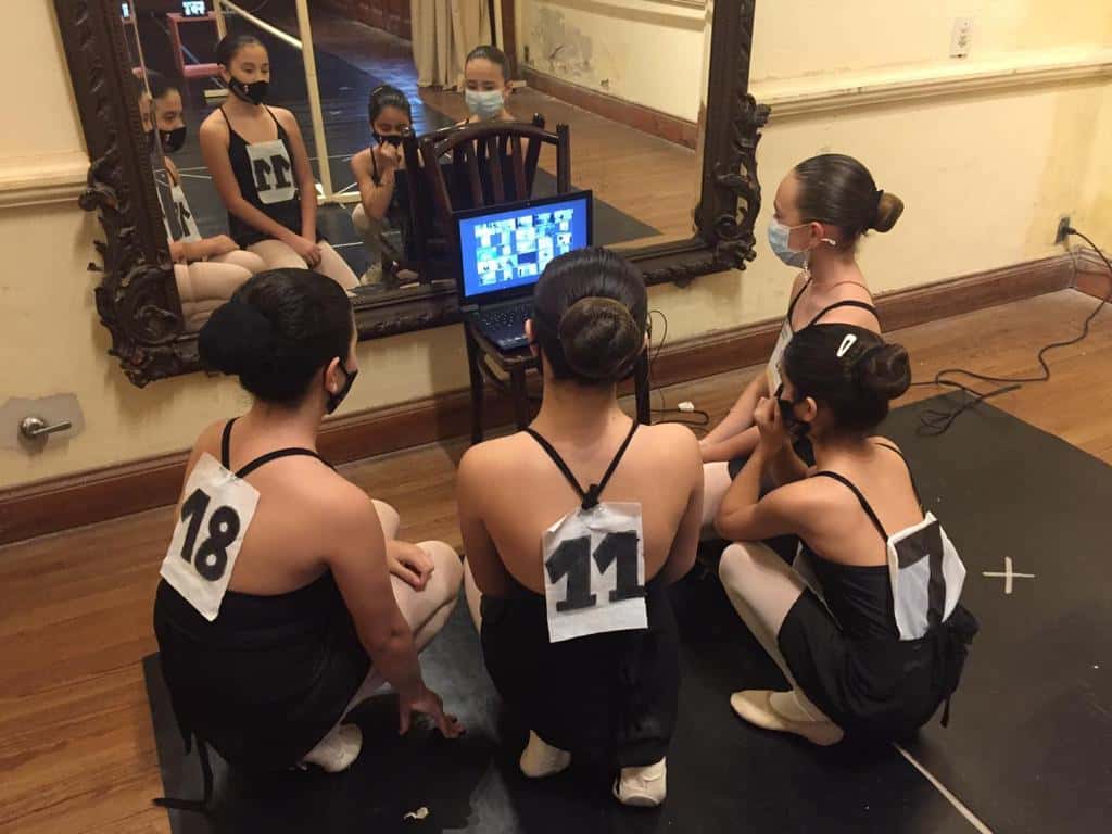 Escuela de Danza Clásica "Deboules" realizaron un Curso Internacional de Ballet