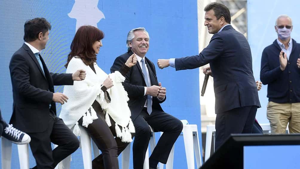 Con Alberto Fernández y Cristina Kirchner, el FdT realizó un plenario para organizar la campaña