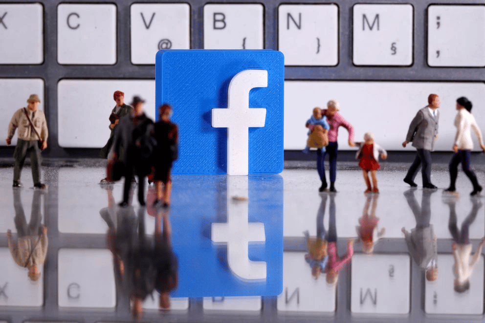 Facebook explicó la caída de las redes sociales