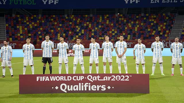 FIFA amenaza a Inglaterra y España por no ceder jugadores: Argentina, las más perjudicada