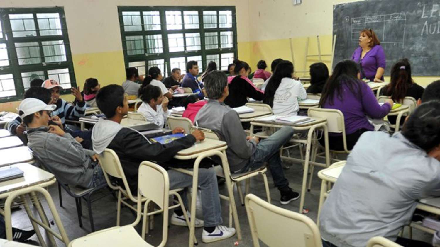 Buscan que más de 250 jóvenes de Gualeguay culminen la secundaria