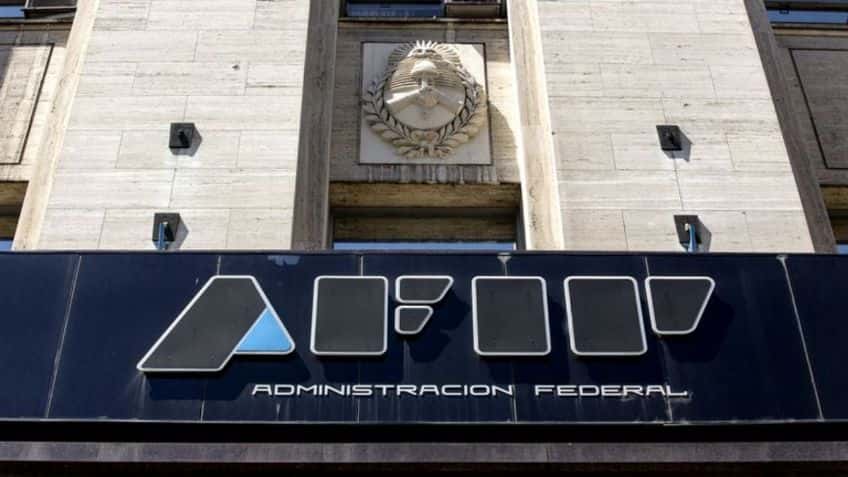 AFIP reintegró más de 30 mil millones de pesos a más de 500.000 personas