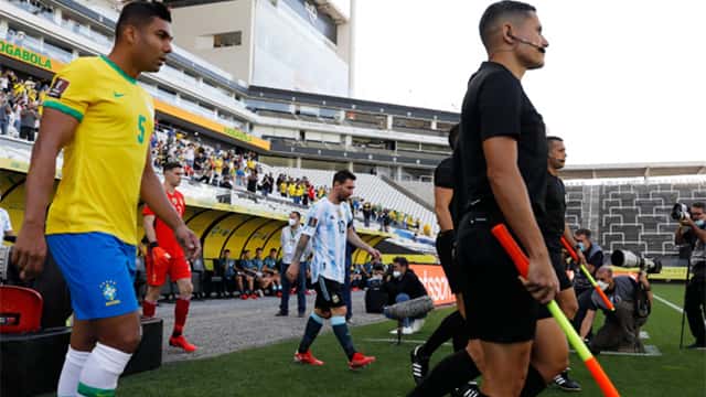 Eliminatorias: se definieron los árbitros de Argentina ante Uruguay y Brasil