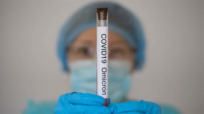 Los anticuerpos contra Ómicron se incrementan tras tercera dosis en mayores 65