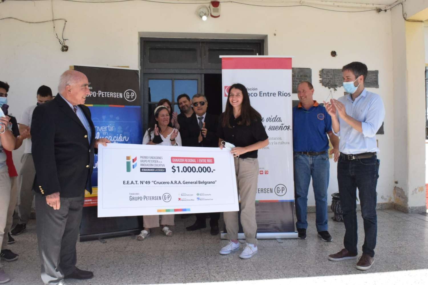 Premio Innovación Educativa : Escuela de Nogoya ganó 1 millón de pesos