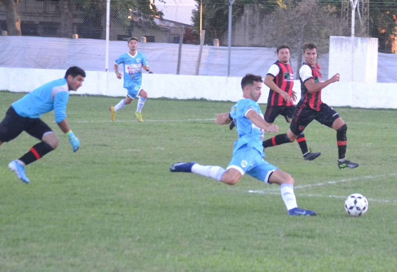 Gualeguay Central perdió en el debut ante Gimnasia: 3-2