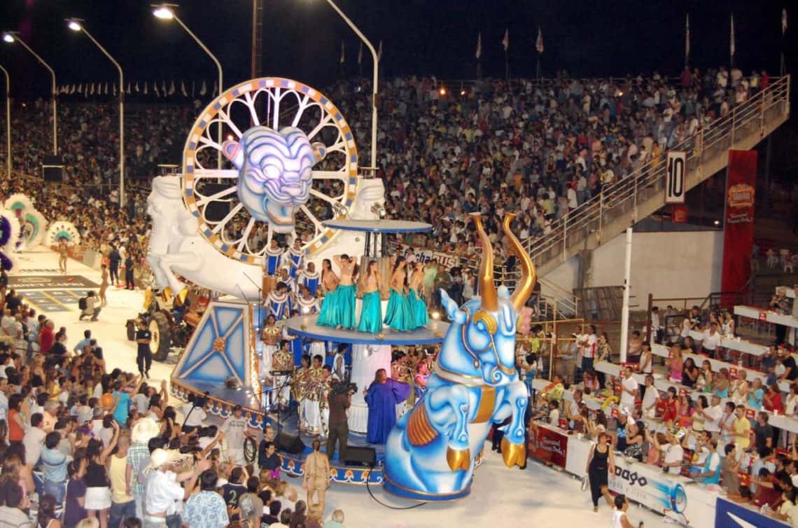 El "Carnaval del País" de Gualeguaychú hizo su lanzamiento en Buenos Aires