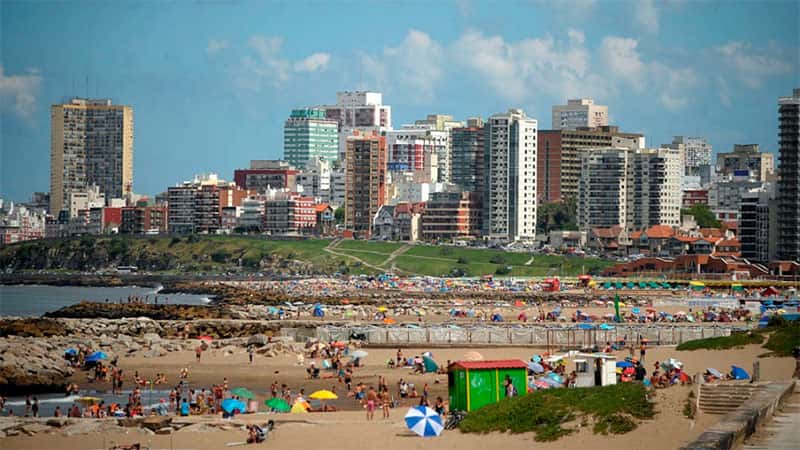 Verano 2022: "Los destinos turísticos del país están prácticamente al 100%"