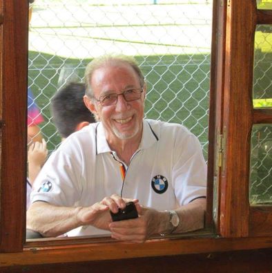 Falleció otro ex-gran arquero del fútbol gualeguayense, Héctor Alfredo Dunat.