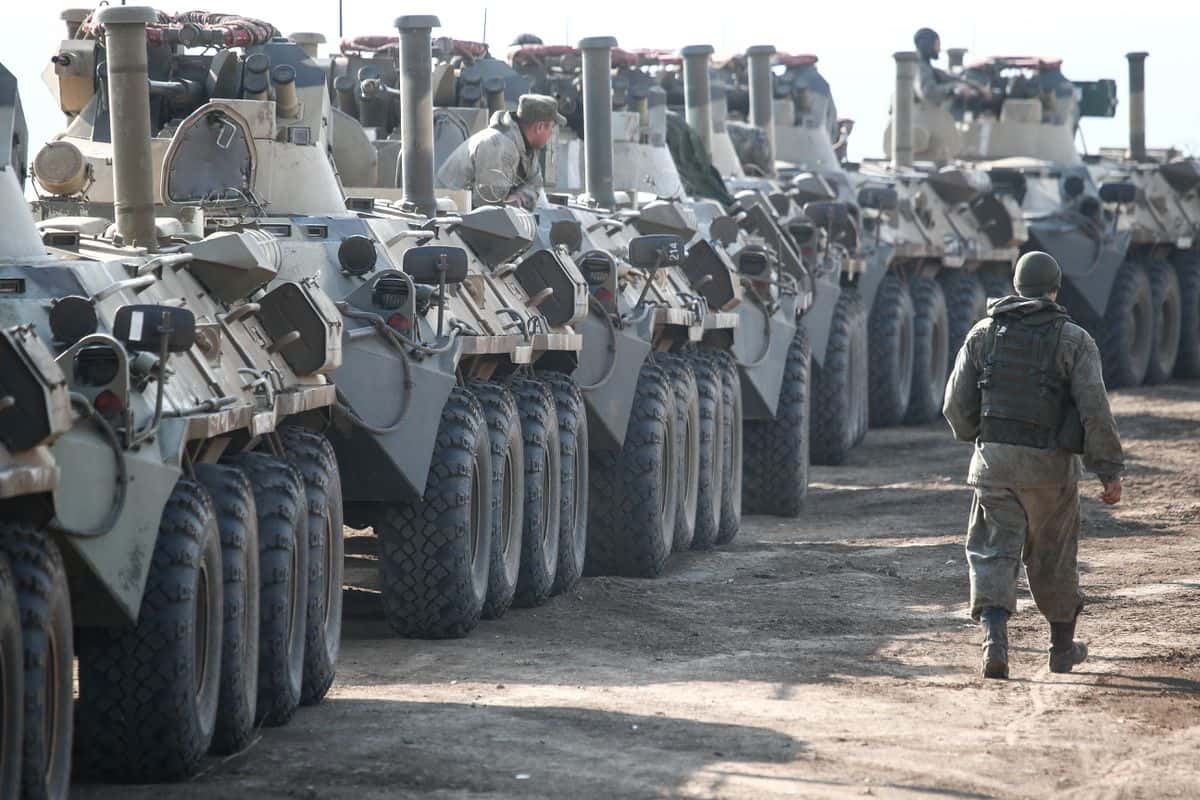 Una guerra desigual: la Fuerza Armada rusa está en el segundo puesto del ránking y la ucraniana en el 22