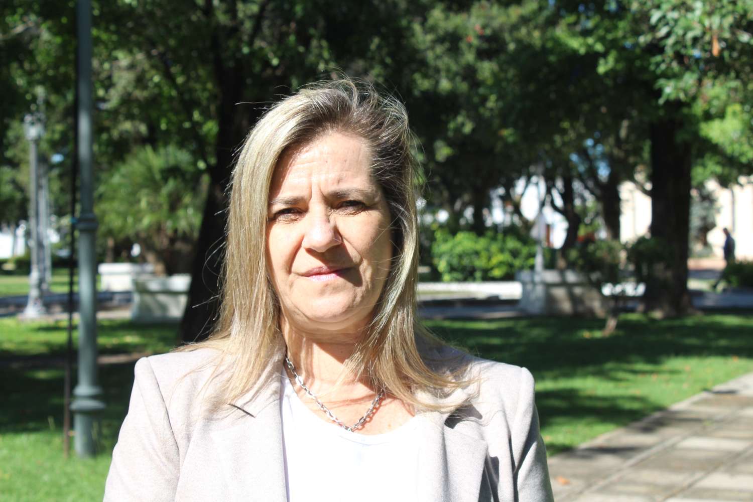 Marcela Antola le exigió al gobierno “que se haga cargo” ante la disparada del dólar