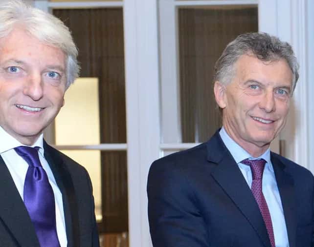 Malvinas: acuerdo firmado entre copas por el viceministro de Relaciones Exteriores de Macri