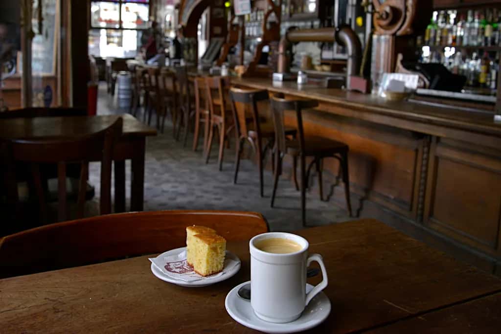 CAFÉ, UN PRIVILEGIO: El aumento de precio tras la escasez preocupa a productores y consumidores