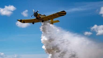 Sumaron aviones hidrantes y helicópteros para enfrentar los incendios del Delta del Paraná
