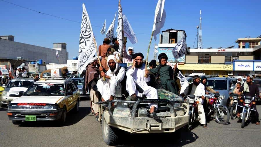 Los talibanes celebraron la "libertad" en el primer aniversario del retiro de EEUU