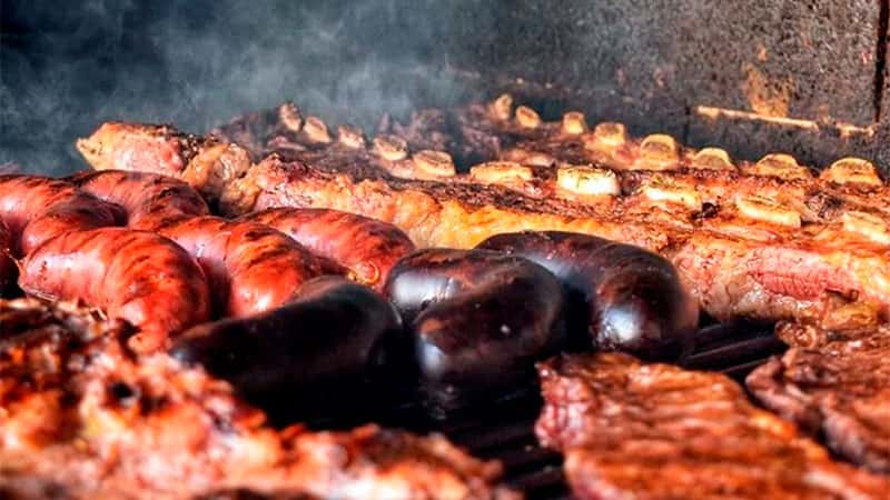 El precio de la carne “varía diariamente”: el kilo de asado ronda los $1.900  y seguirá subiendo