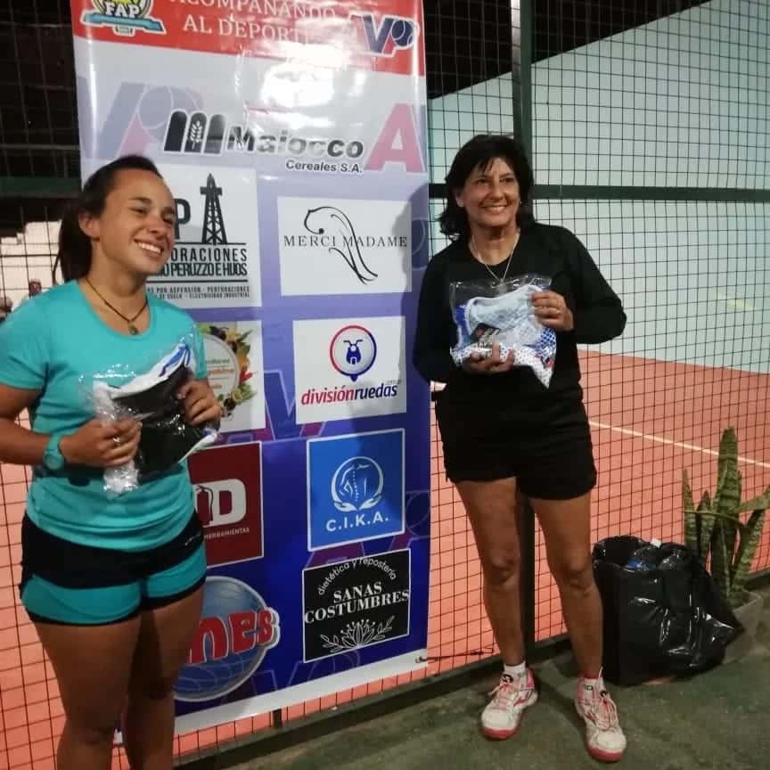 Gran actuación les cupo a las jugadoras Juliana Alomar y Marina Acosta en Victoria donde se adjudicaron un torneo de 5a. Categoría.