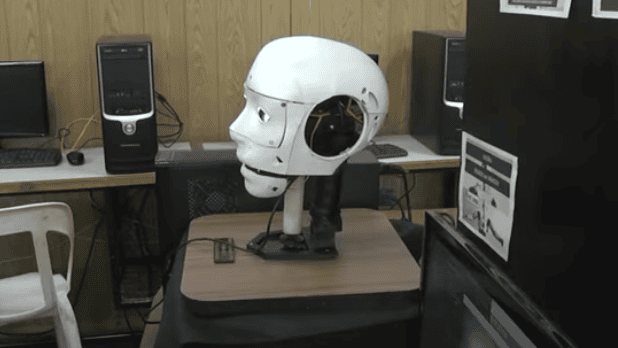 Expo técnica: La “cabeza robótica” de la escuela Juan XXIII obtuvo el 1er puesto