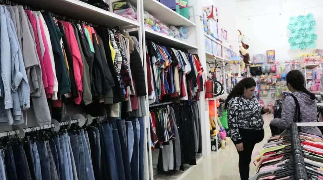 Inflación: la ropa aumentó más de 118% de un año a otro