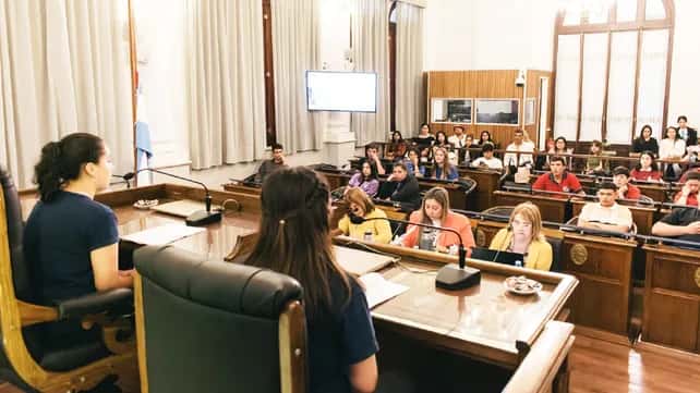 Gualeguay Participa en el Senado Juvenil Entrerriano 2022